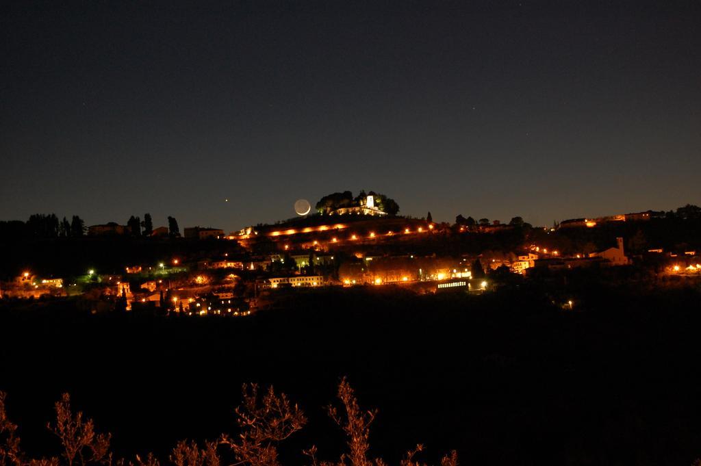 Affittacamere Donati Nada Carmignano Bagian luar foto